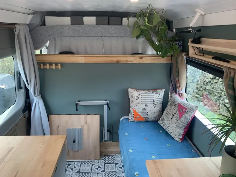 0630 A beautiful handmade labour of love conversion Fiat Ducato downplated smallhometours.com 2