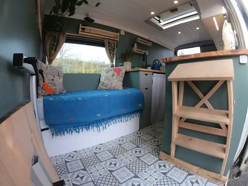 0630 A beautiful handmade labour of love conversion Fiat Ducato downplated smallhometours.com 6