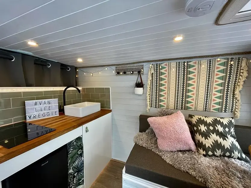 0634 Stunning high spec luxury camper for two with sustainable off grid footprint smallhometours.com 3