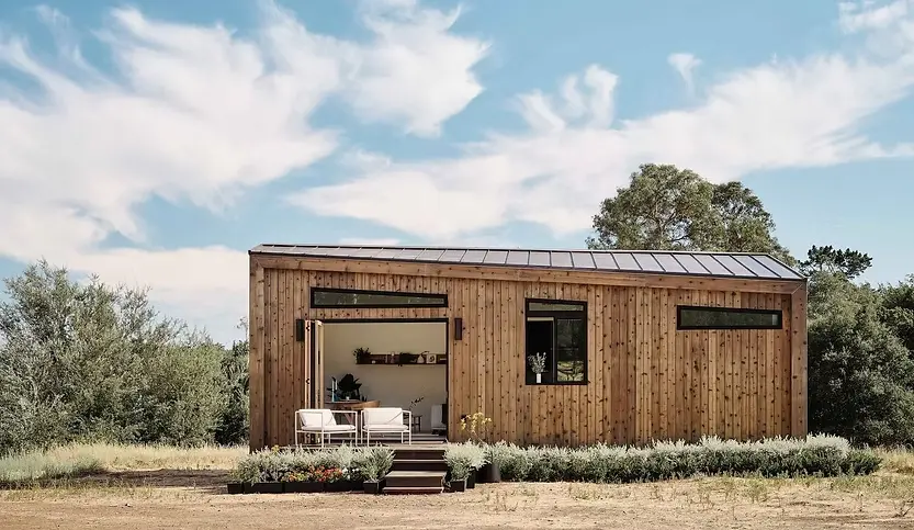 0635 Fully prefabricated gorgeous tiny house smallhometours.com 1