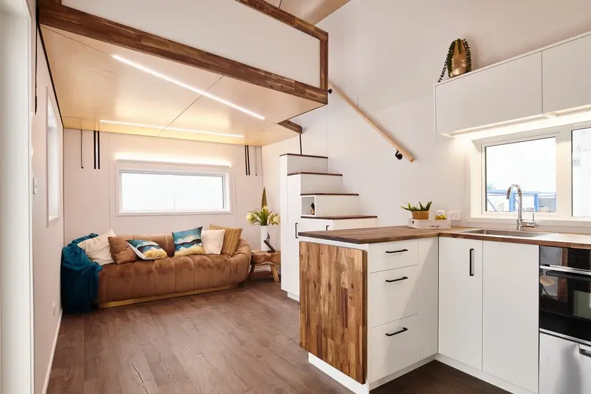 0637 Gorgeous tiny house w electric moving floor updown for master bedroom smallhometours.com 6