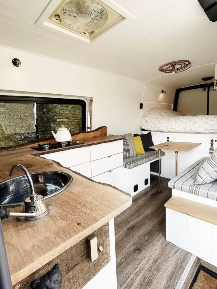0638 Amazing Mercedes Sprinter 313 with fixed bed for a tall person conversion smallhometours.com 5
