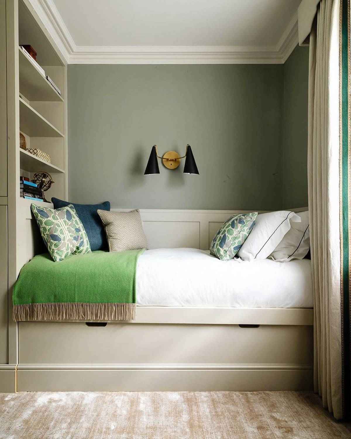 56 Creative Tiny Teenage Bedroom Ideas That Maximize Small Spaces - Small Home Tours
