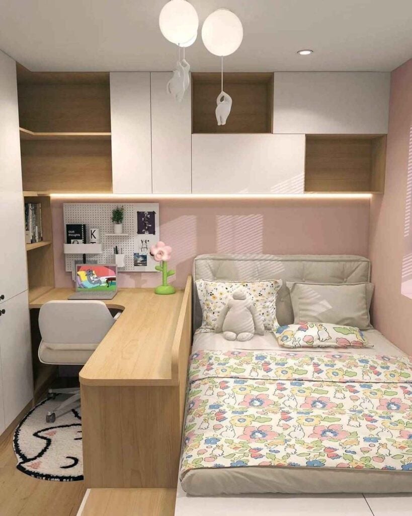 Tiny Teenage Bedroom Ideas smallhometours.com 6