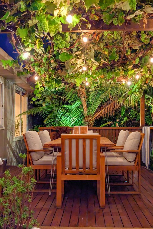 18 Cozy Small Backyard Deck Ideas Made For Slowing Down and Stay a While smallhometours.com 18