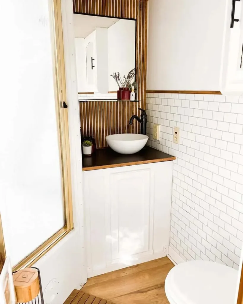 21 Beautiful Small Camper Bathroom Remodel Ideas to Inspire Your Space smallhometours.com 17
