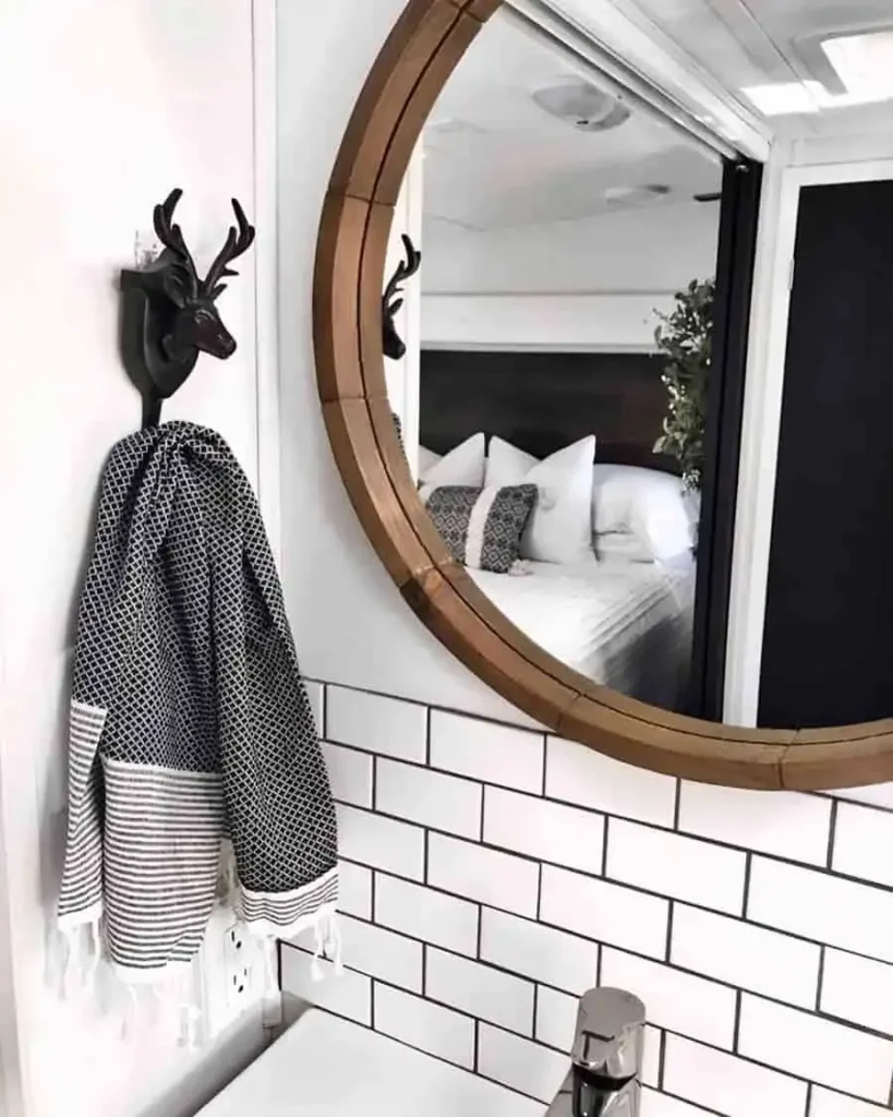 21 Beautiful Small Camper Bathroom Remodel Ideas to Inspire Your Space smallhometours.com 6