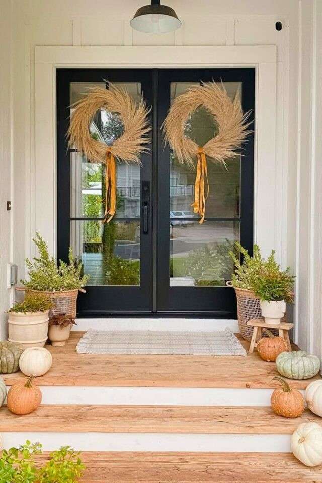 24 Charming Small Front Porch Decorating Ideas on a Budget That Feel Warm Cozy and Loved smallhometours.com 14
