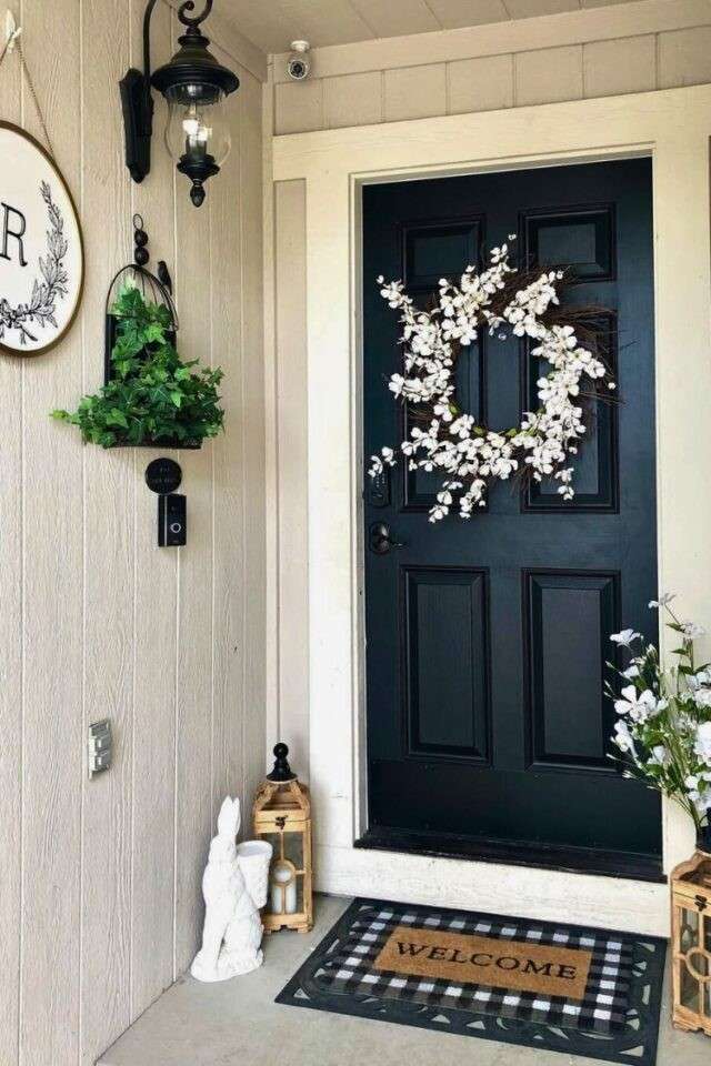 24 Charming Small Front Porch Decorating Ideas on a Budget That Feel Warm Cozy and Loved smallhometours.com 18