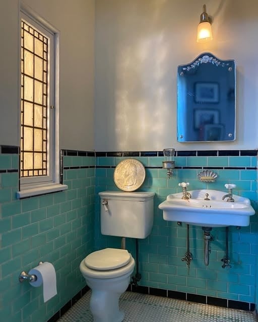 22 Old Mexican House Bathroom Design Ideas With Colorful Hand Painted Talavera Tiles You Need to See smallhometours.com 19