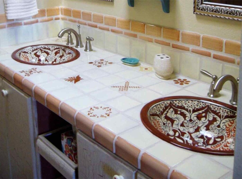 25 Vibrant Mexican Bathroom Sink and Vanity Ideas You Have to See Featuring Painted Ceramic Basin Bowl smallhometours.com 10