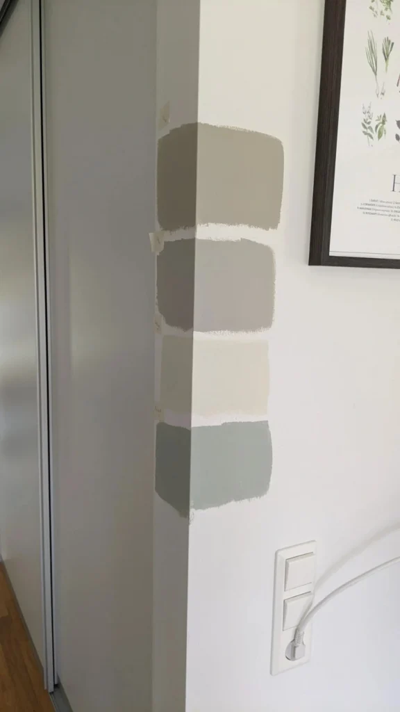 5 Best Paint Colors For North Facing Bedroom smallhometours.com 1