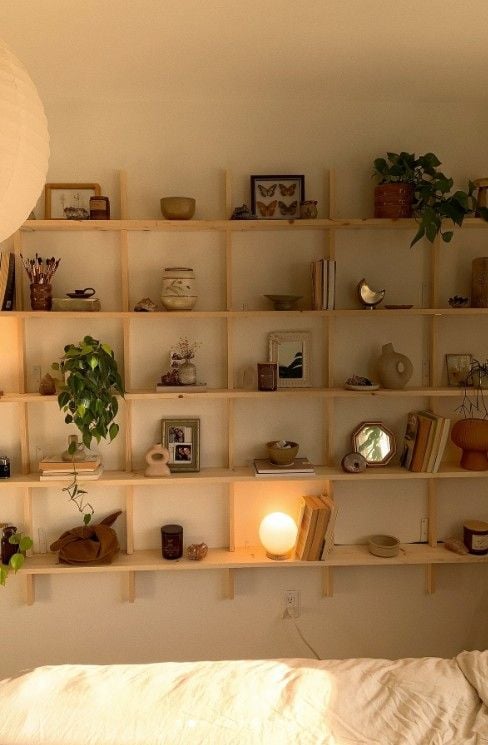 5 Best Paint Colors for a West Facing Bedroom smallhometours.com 3