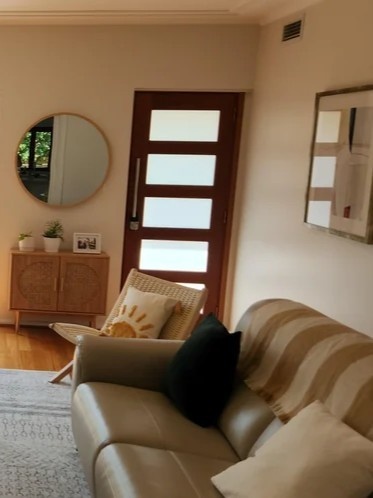 5 Best Paint Colors for a Whole House That You Wont Regret smallhometours.com 5