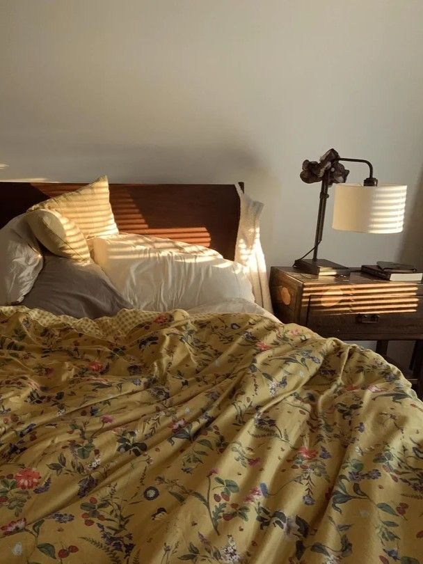 5 Best Paint Colors for an East Facing Bedroom Warm Calm Picks That Feel Right All Day smallhometours.com 4