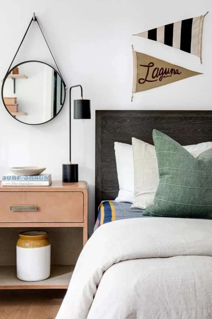 12 Above Bed Decor Ideas That Instantly Elevate Your Bedroom smallhometours.com 37