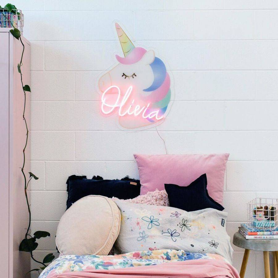 12 Above Bed Decor Ideas for Kids Bedrooms smallhometours.com 1