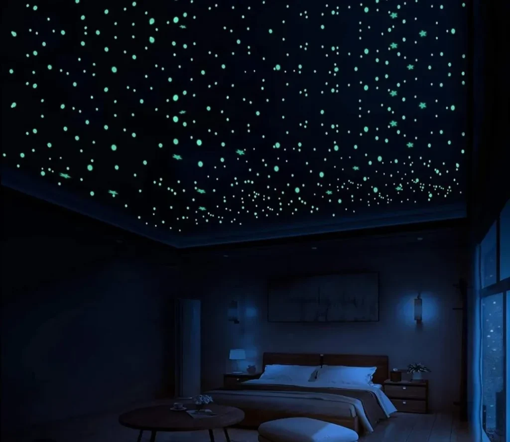 12 Above Bed Decor Ideas for Kids Bedrooms smallhometours.com 9