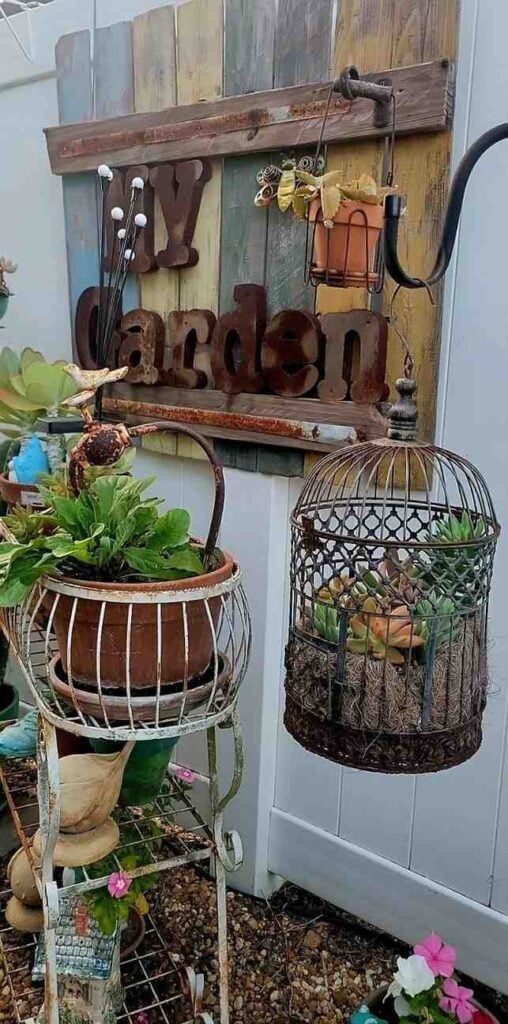 12 Antique Container Garden Ideas Vintage Charm for Any Space smallhometours.com 19