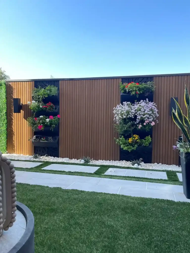 12 Edible Fence Ideas Beautiful Boundaries You Can Actually Harvest smallhometours 14