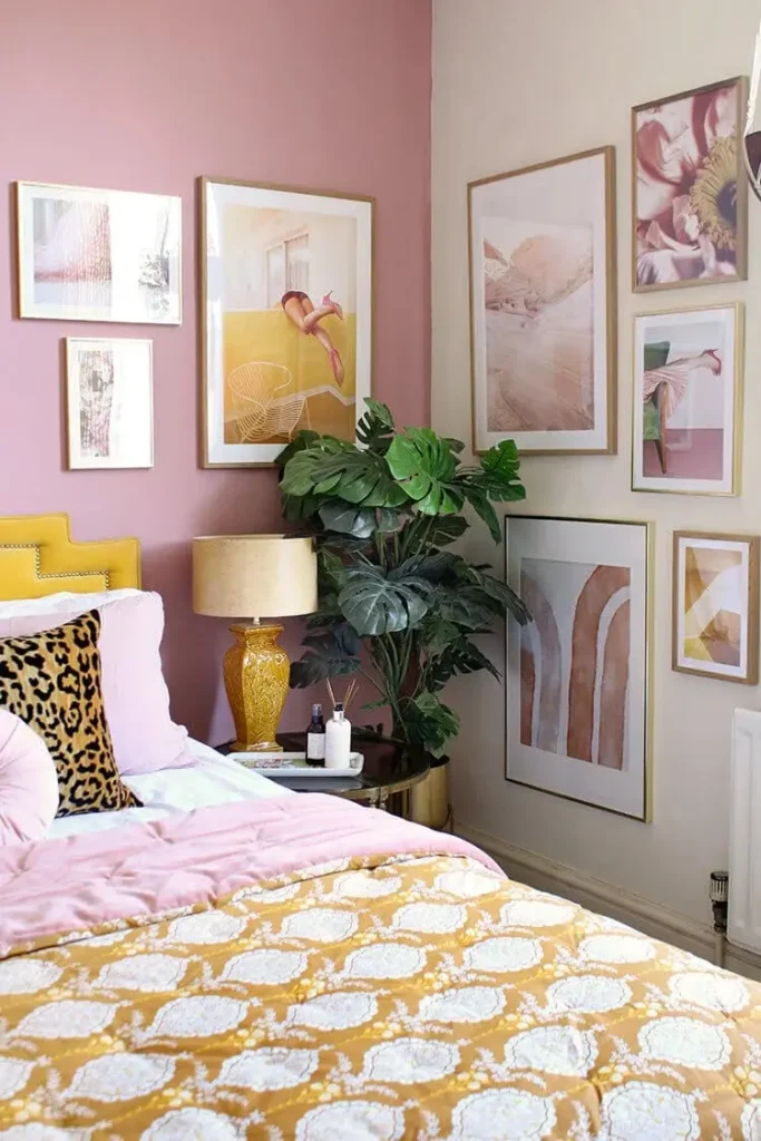 12 Pink Above Bed Decor Ideas to Instantly Elevate Your Bedroom smallhometours.com 5
