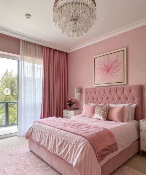 12 Pink Above Bed Decor Ideas to Instantly Elevate Your Bedroom smallhometours.com 5