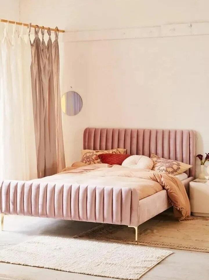 12 Pink Above Bed Decor Ideas to Instantly Elevate Your Bedroom smallhometours.com 7