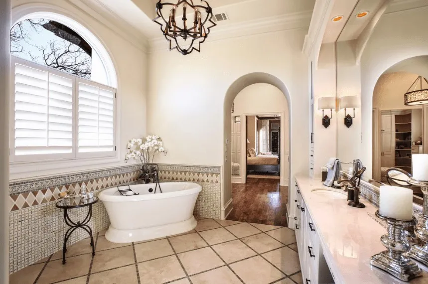 12 Spanish Style Primary Bathroom smallhometours.com 10