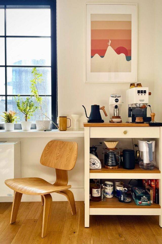 40 Coffee Bar Ideas for Small Spaces Stylish Space Saving Setups smallhometours.com 24 1