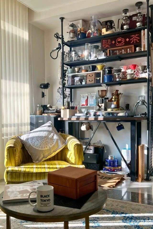 40 Coffee Bar Ideas for Small Spaces Stylish Space Saving Setups smallhometours.com 36 1