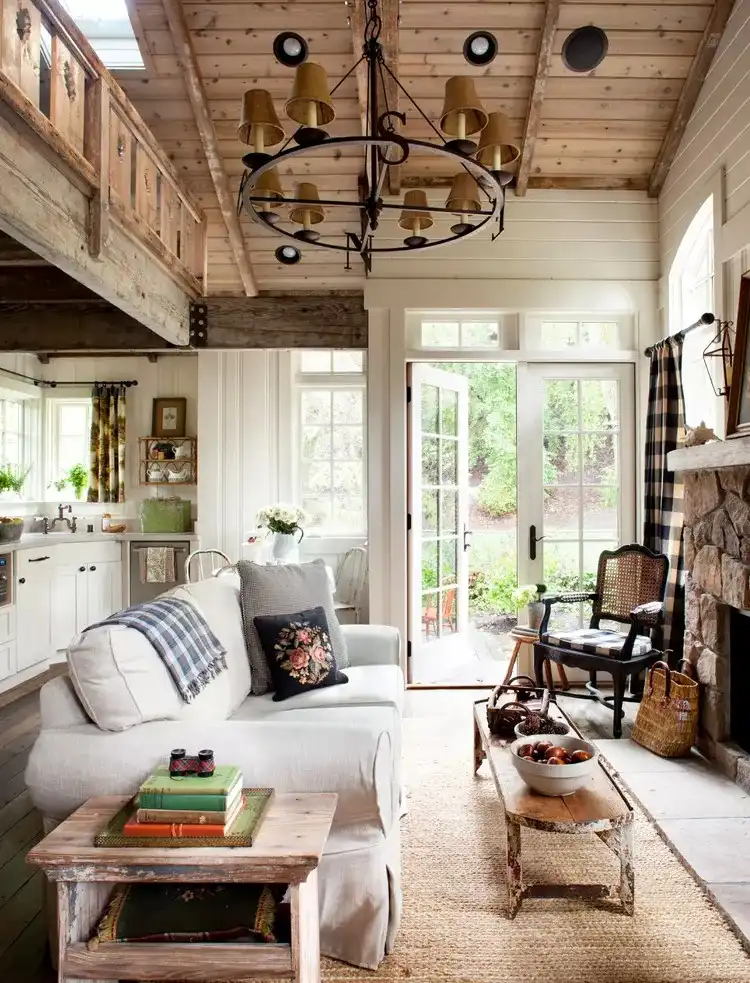 Scottish Highlands Home Decor and House Interior Ideas smallhometours.com 1