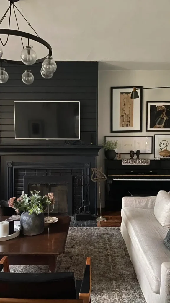 Scottish Highlands Home Decor and House Interior Ideas smallhometours.com 20