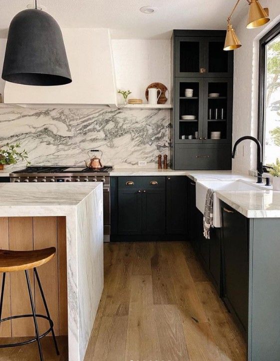 12 L Shaped Kitchen with Island Layout Ideas smallhometours.com 15