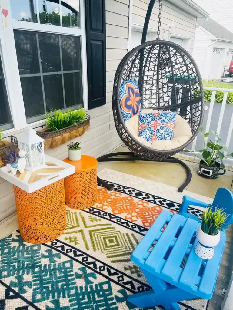 22 Boho Front Porch Ideas Create a Relaxed Free Spirited Welcome smallhometours.com 1