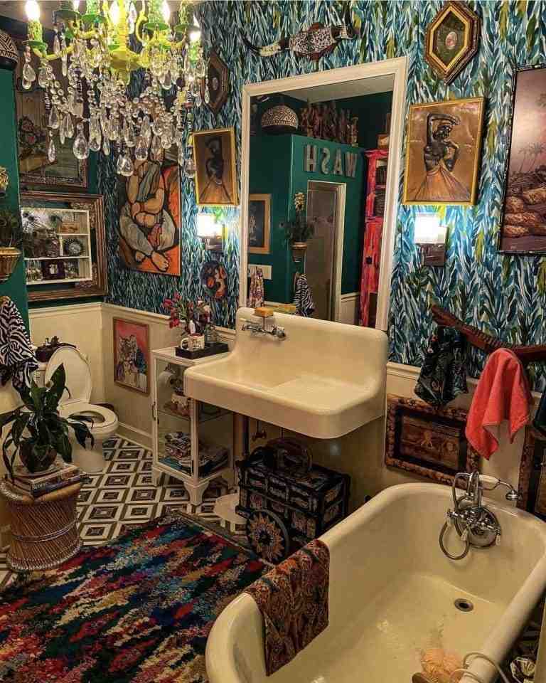 24 Boho Bathroom Ideas Create a Relaxed Soulful Space Youll Love smallhometours.com 11