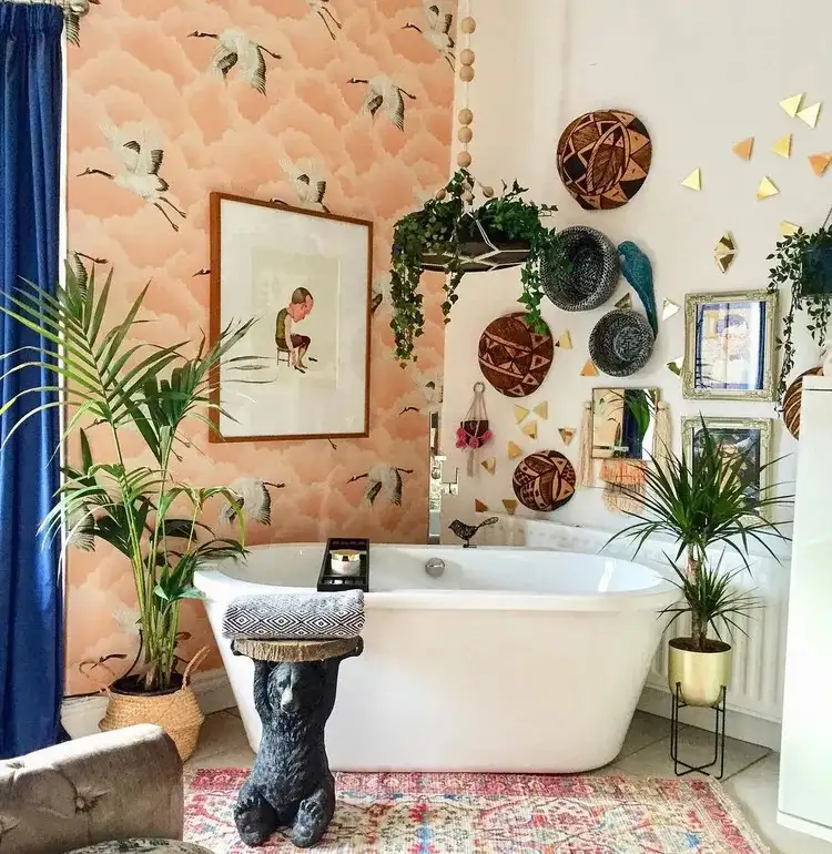 24 Boho Bathroom Ideas Create a Relaxed Soulful Space Youll Love smallhometours.com 3