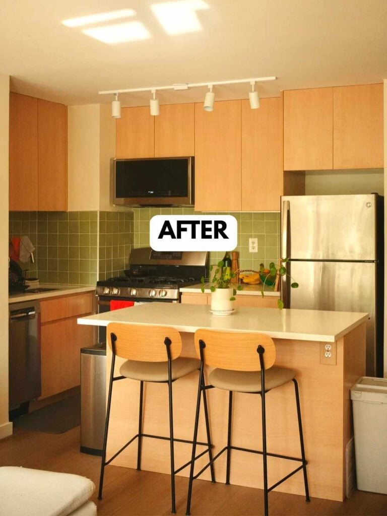 25 Kitchen Makeovers Before and After That Will Inspire Your Next Renovation smallhometours.com 10
