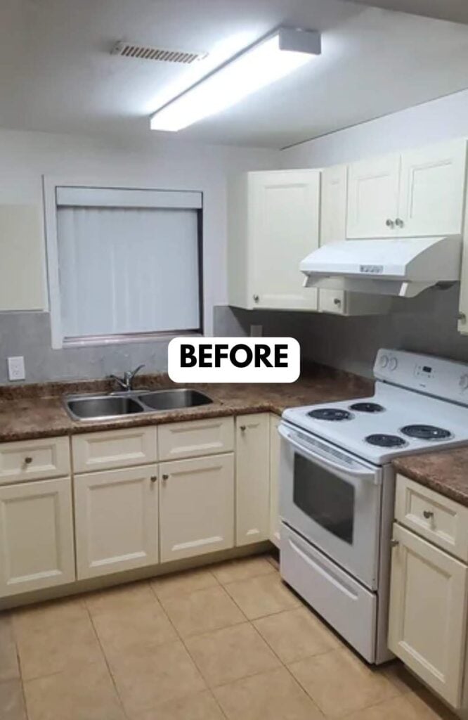 25 Kitchen Makeovers Before and After That Will Inspire Your Next Renovation smallhometours.com 20 1