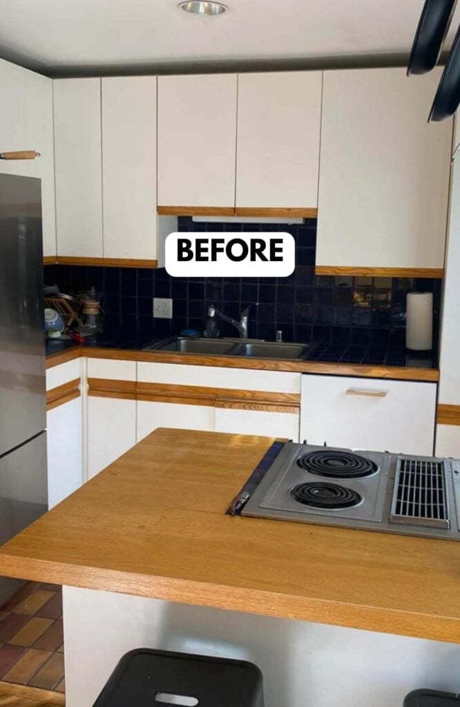 25 Kitchen Makeovers Before and After That Will Inspire Your Next Renovation smallhometours.com 25