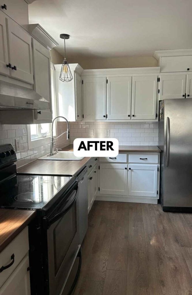 25 Kitchen Makeovers Before and After That Will Inspire Your Next Renovation smallhometours.com 50 1