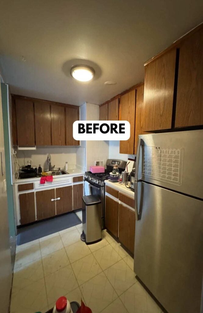 25 Kitchen Makeovers Before and After That Will Inspire Your Next Renovation smallhometours.com 9