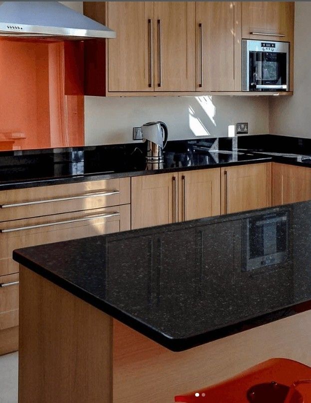 7 Best Cabinet Colors for Black Granite Countertops smallhometours.com 18