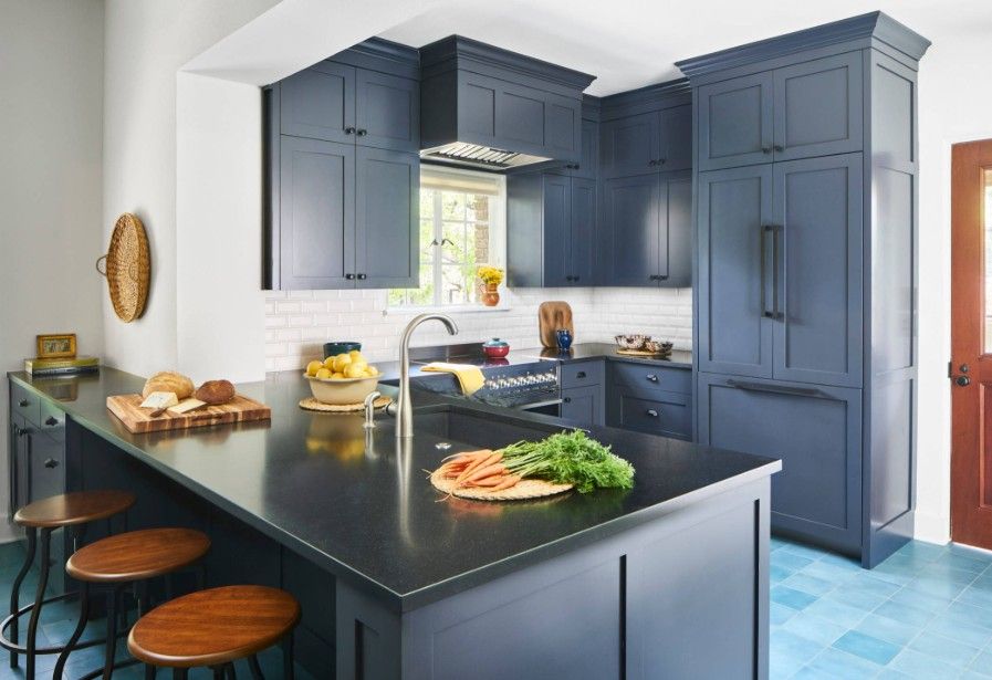 7 Best Cabinet Colors for Black Granite Countertops smallhometours.com 2