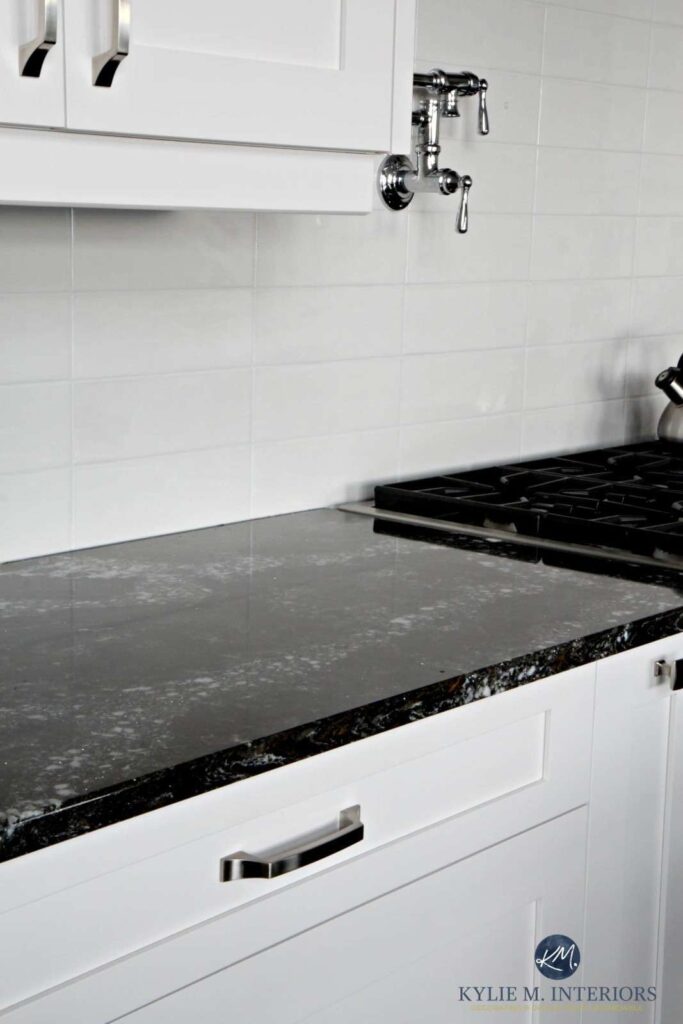 8 Best Backsplash for Black Granite Countertops smallhometours.com 1