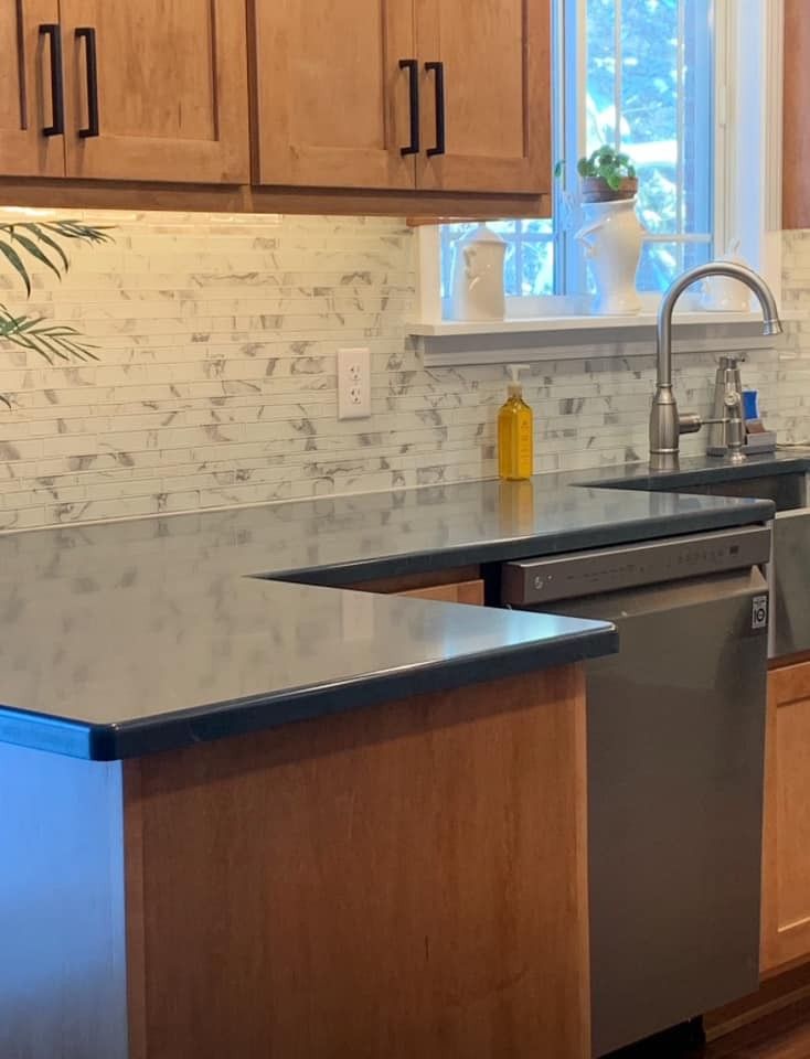 8 Best Backsplash for Black Granite Countertops smallhometours.com 14