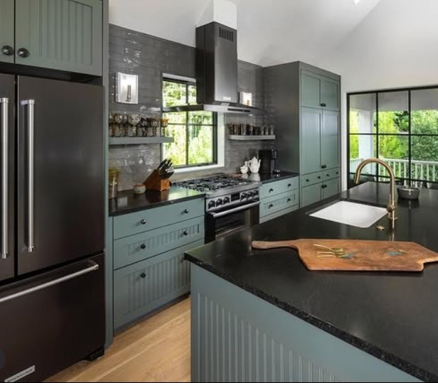 8 Best Backsplash for Black Granite Countertops smallhometours.com 17