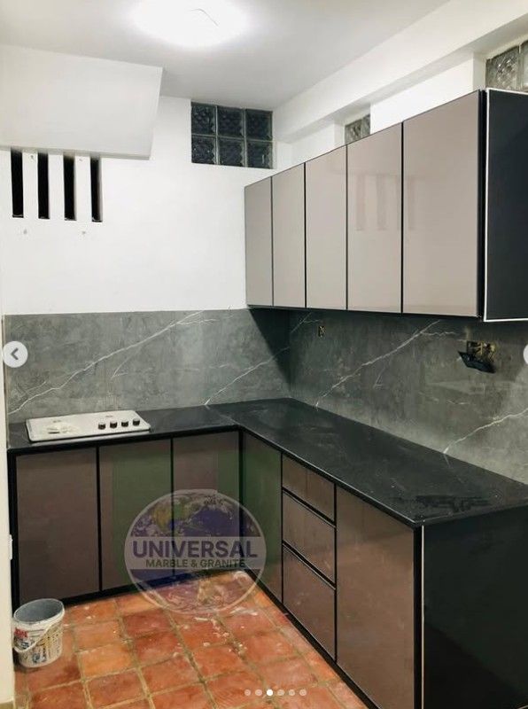 8 Best Backsplash for Black Granite Countertops smallhometours.com 3