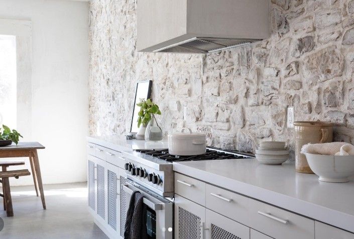 Best Kitchen Backsplash with White Cabinets smallhometours.com 13