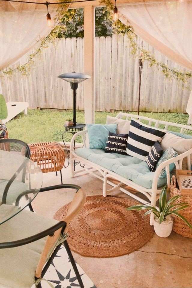 15 Patio Before and After Backyard Makeover That Completely Transforms Outdoor Living smallhometours.com 8