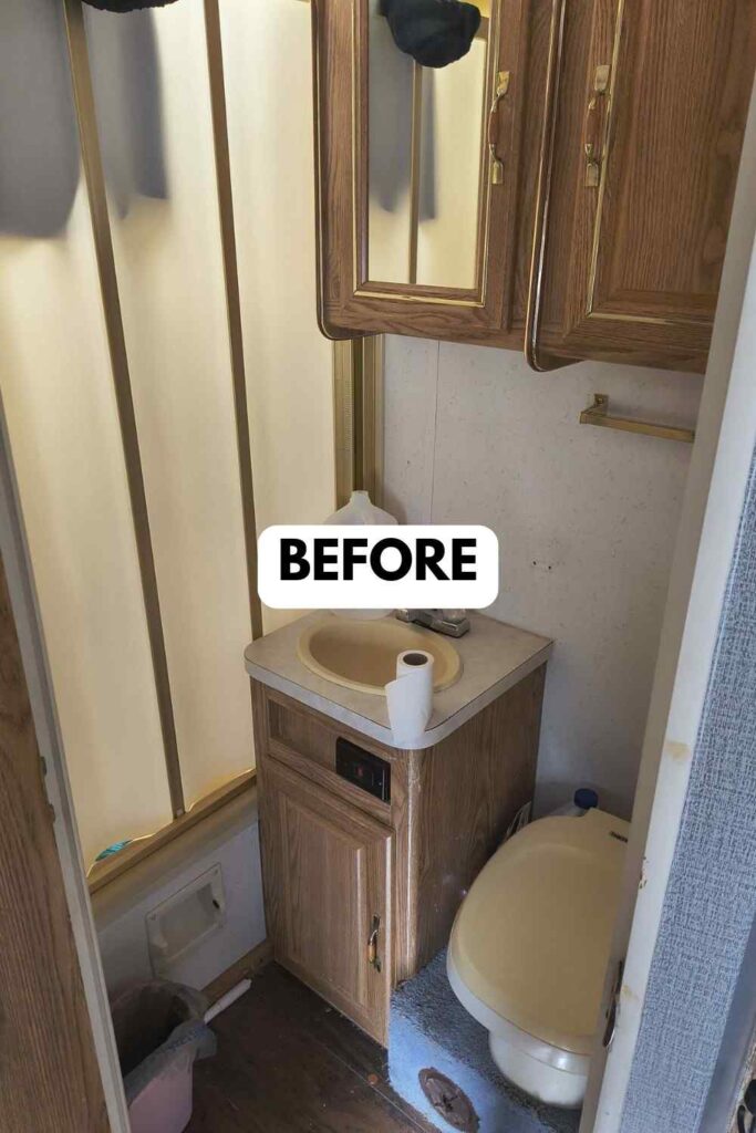 25 Small Camper Bathroom Makeovers Stunning Before and After Transformations That Maximize Space Style smallhometours.com 38